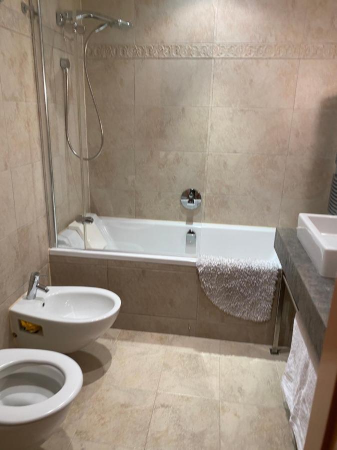 Swimming Pools Apartment In Ocean Village - 2 Bed 2 Bath Rock View Gibraltar Ngoại thất bức ảnh